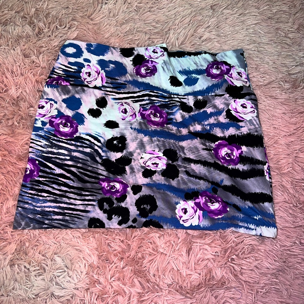 Purple and blue Rose & Animal Print! Stretchy & never been worn.